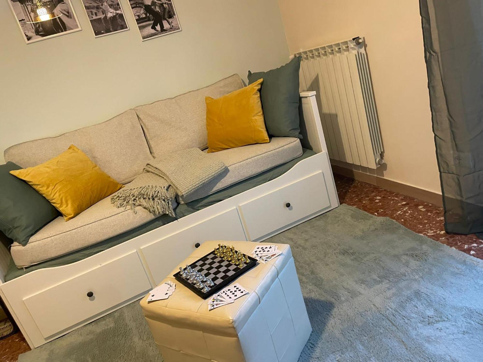 Comfyhome In Apartment Rom